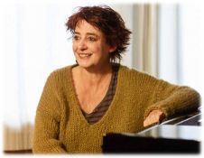 Virginie Gerwig am Flügel